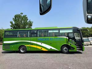 Autobus Turistico Usato 2023 ZK6117 46 Posti, Motore Diesel Weichai 320HP, Sospensioni Pneumatiche, Porte USB, Bus Passeggeri di Lusso in Vendita - Product Image 5