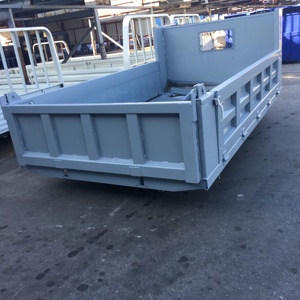 شاحنات مسطحة مخصصة شائعة من مورد متخصص بهيكل صندوقي - Product Image 6