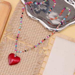 Collar de cuentas de colores con colgante de corazón rojo, joyería para niñas, regalo, accesorio de moda - Product Image 2