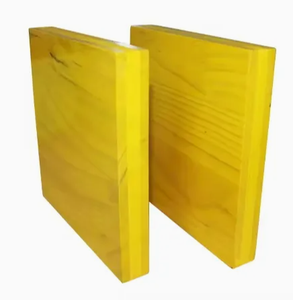 Tablero de Contrachapado Industrial Ecológico de <span class=keywords><strong>Pino</strong></span> de 3 Capas para Encofrado, Panel de Encofrado Amarillo Triple E1 - Product Image 2