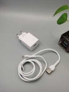 Hotriple b2eut Loại C <span class=keywords><strong>USB</strong></span> sạc Bộ 5V <span class=keywords><strong>12W</strong></span> nhanh chóng sạc <span class=keywords><strong>adapter</strong></span> với EU cắm cho điện thoại di động và máy ảnh cho du lịch - Product Image 4