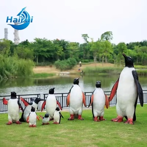 Estatua de Pingüino Emperador / Artesanía en Resina, Escultura de Pingüino Rey Hecha a Mano / Adornos de Pingüino con Temática Oceánica para Fiestas - Product Image 2