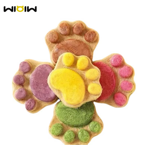 Bio-Katzen pfoten kuchen Tiernahrung Snacks Gefrier getrocknet Verschiedene Geschmacks richtungen Leckereien Protein reiche Katzen hunde fütterung Klauen pfoten - Product Image 1