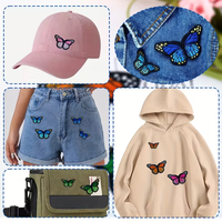 Écussons brodés papillon personnalisés thermocollants avec dos auto-agrippant, logo de marque pour vêtements, chaussures, sacs, chapeaux, jeans