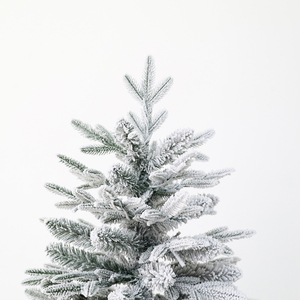 Sapin de Noël artificiel pré-éclairé à LED de 1,2 m/1,5 m/1,8 m/2,1 m/2,4 m/2,7 m en PE et PVC de qualité supérieure pour la saison des fêtes et l'extérieur - Product Image 6