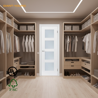 Portes pliantes intérieures modernes personnalisées en bois massif et MDF avec isolation acoustique pour vestiaires, hôtels, chambres et villas