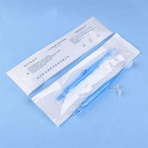 Brosse à dents jetable Yangzhou Xinchuang Medical avec irrigateur buccal, poils en nylon doux, taille standard, pour usage domestique - Product Image 1
