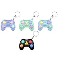 Porte-clés personnalisé en plastique avec jeu de mémoire, bouton lumineux, jouet de puzzle portable anti-stress pour l'entraînement, adapté aux enfants de 2 à 4 ans, 5 à 7 ans
