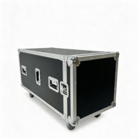 OEM Flight case pour 16 supports de microphone, pouvant être transporté debout ou à plat, avec 16 emplacements, 4 roues et 4 pieds en caoutchouc