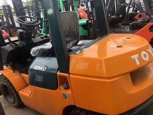 Carretilla elevadora Toyota usada fabricada en Japón, 2,5 toneladas diésel, capacidad de elevación de 2,5 toneladas, precio bajo a la venta - Product Image 2