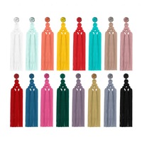 Boucles d'oreilles bohèmes faites à la main en macramé, longues, ethniques, multicolores, avec pompons en perles de rocaille pour femmes