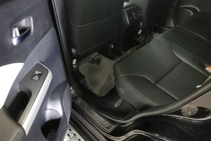 Honda CR-V <span class=keywords><strong>2015</strong></span> <span class=keywords><strong>2</strong></span>.4L Automatique Cuir R17 SUV Euro VI Familial Essence Importation Toit ouvrant Conduite à Gauche Occasion Traction Arrière Noir - Product Image 6