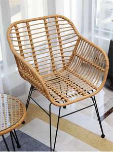 เก้าอี้หวายพับได้กันน้ำสำหรับกลางแจ้ง รุ่นโมเดิร์น ชุดสามชิ้น สำหรับระเบียง ลานบ้าน ใช้ได้ทั้งในร่มและกลางแจ้ง ดีไซน์สร้างสรรค์ - Product Image 4