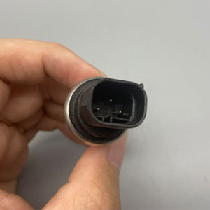 <span class=keywords><strong>Kobelco</strong></span> SK135SR SK200-6 SK200-8 SK135SR SK140 SK200 SK250 SK350-6/6E-8 कम दबाव सेंसर LC52S00019P1 - Product Image 3