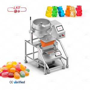 Machine à fabriquer des bonbons gélifiés au chocolat de petite taille LST, machine à <span class=keywords><strong>d</strong></span>époser des bonbons gélifiés et des bonbons durs, machine à fabriquer du chocolat automatique - Product Image 1