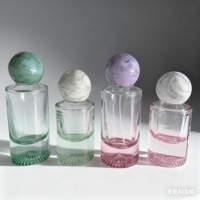 Bouteille vide de parfum de luxe en verre bleu rose clair personnalisé de 30ml 50ml 100ml