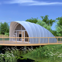 Meilleures tentes de glamping pour entreprises, tente hôtelière blanche en forme de coquille 5x8m, structure en acier, utilisation quatre saisons, isolation, événements automobiles