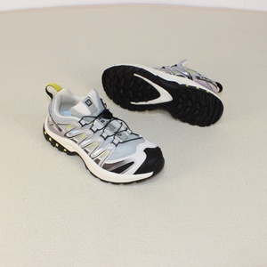 Botas de Senderismo de Cuero Impermeables Antideslizantes de Lujo, Nuevo Diseño Elegante y Moderno para Hombres y Mujeres, para Caminar al Aire Libre en Verano - Product Image 2