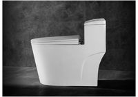 WC monobloc en céramique blanc moderne à réservoir bas et double chasse d'eau allongé