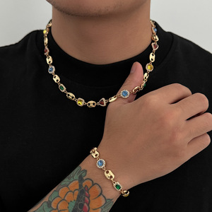 <span class=keywords><strong>Collana</strong></span> con Diamanti Colorati in Stile Europeo <span class=keywords><strong>e</strong></span> Americano per <span class=keywords><strong>Uomo</strong></span>, <span class=keywords><strong>Bracciale</strong></span> Versatile Hip-hop Retrò di Lusso Super Scintillante - Product Image 1