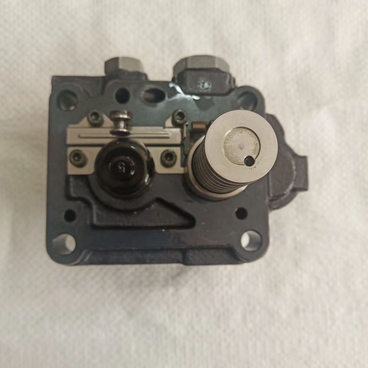 High Quality 4TNV88 X3 X4 X5 Pump Head Rotor 129602-51741 For Yanmar 3TNV88 3TNV88-SA 3TNV88-DSA 4TNE88 4TNV88 4TNV84 Engine