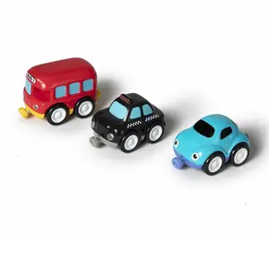 Zhansheng personalizado ecológico Abs a granel conectable extraíble 3 uds autobús de dibujos animados pequeño coche de juguete magnético para niños