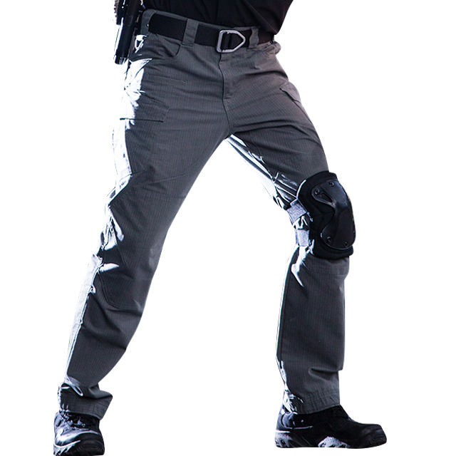 สีเทาเข้ม