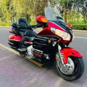 Motos d'occasion longue distance Honda Gold Wing - Conception ergonomique + Réduction des vibrations <span class=keywords><strong>Moto</strong></span> de tourisme à essence - Product Image 5