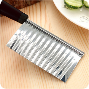 Cuchillos ondulados de fantasía al por mayor, cuchillos de cocina, cortadores de patatas para patatas fritas, cuchillos de patatas serrados para el hogar, cuchillos corrugados. - Product Image 3
