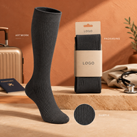 Chaussettes de compression de voyage en charbon de bois à texture côtelée fine, avec soutien du mollet, ajustement gradué, tableau de mesure, manchette plus large, bout plat, vérifiées