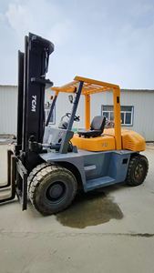 Mini carretilla elevadora usada con pintura Original importada de Japón TCM FD70 7Ton buenas condiciones para venta de maquinaria de construcción en Stock - Product Image 6