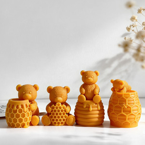 Bougie parfumée artisanale en forme d'ours, sans fumée, pour décoration de mariage, cadeau, décoration intérieure et cadeaux de fêtes - Product Image 6