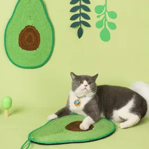Vendeur chaud belle conception fruit forme sisal chat grattoir griffes de meulage facilité émotion chat jouet avec ficelle à suspendre