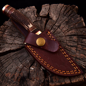 Couteau de chasse professionnel en acier Damas avec manche en bois naturel, outil de coupe durable pour l'extérieur, couteau de chasse de luxe en acier Damas - Product Image 6