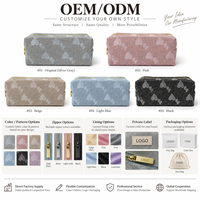 Pochette cosmétique en polyester et nylon avec paillettes argentées et fermeture éclair dorée pour l'école et les voyages