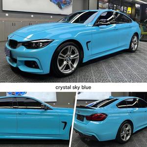 Film de protection pour voiture de couleur bleu ciel cristallin, résistant aux UV, vinyle pour enveloppement de voiture, vinyle changeant de couleur, rouleaux de vinyle pour enveloppement de voiture - Product Image 1