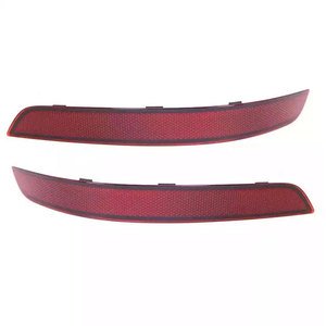 Luces Reflectoras de Parachoques Trasero para Mercedes-Benz GLK X204, Piezas de Repuesto A2048200374 - Product Image 1