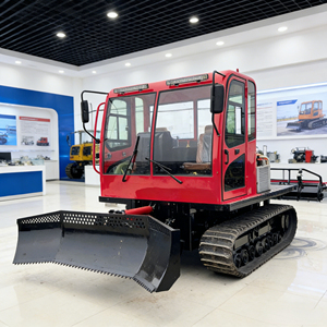 Compacteur de neige sur chenilles Ruibote à moteur diesel, machine de pavage robuste pour l'entretien des routes enneigées des stations de ski en hiver - Product Image 2