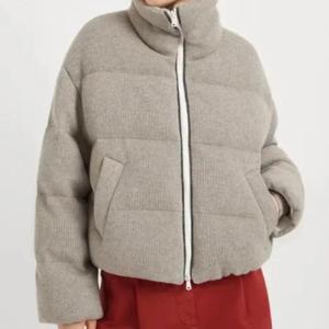 Manteau d'hiver en cachemire perlé à col montant, veste en duvet épais et coupe-vent pour femmes européennes et américaines à la mode - Product Image 1