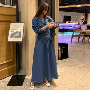 <span class=keywords><strong>Abito</strong></span> da Donna in Denim Primavera 2026 Stile Retrò Hong Kong con Colletto, Monopetto, Vita Aderente e Maniche Lunghe - Product Image 5