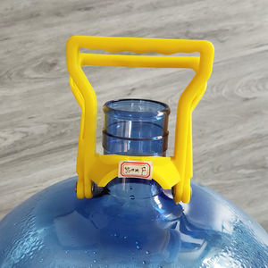 Poignée universelle en plastique pour bouteille, facile à transporter, durable, pour goulot de 55 mm, 104 g, couleur personnalisable, pour bouteille d'eau - Ventes Flash - Product Image 3