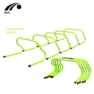 Ensemble de 5/5 pièces Naili, obstacles d'entraînement de football en PVC - Conception incurvée, plusieurs tailles, entraînement d'agilité et de saut pour le football - Product Image 1