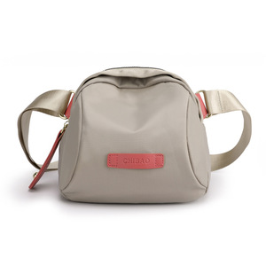 Nouveau sac carré mini à chaîne tendance pour femmes, sac bandoulière léger et luxueux - Product Image 4