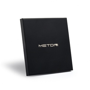 Espejo de Bolsillo Compacto Cuadrado de Alta Calidad, de Una Sola Cara, 70 mm, ABS Negro, Diseño Único y Ligero - Product Image 1