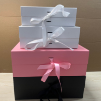 Boîte cadeau Saint-Valentin pour perruque, grande boîte pliante blanche monobloc avec fermeture magnétique et ruban, vide pour personnalisation