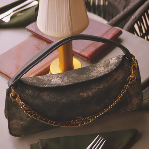 Sac bandoulière personnalisé de luxe pour femme, de marque, avec fermeture éclair, compartiments organisés, en nylon, style rétro, sac messager - Product Image 4
