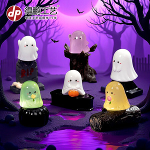 Figura de fantasma Dp de resina que brilla en la oscuridad, mini decoración de Halloween, adorno de escritorio para interiores - Product Image 3
