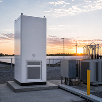 Armoire de stockage d'énergie LiFePO4 261 kWh 125 kW à refroidissement liquide avec BMS intelligent, intégration éolienne-solaire, gestion du pic de consommation, hybride/sur réseau/hors réseau