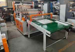 Machine de fabrication de sacs plats pour <span class=keywords><strong>t</strong></span>-shirts à double couche à haute productivité, quatre lignes, thermosoudage à chaud, découpe à <span class=keywords><strong>froid</strong></span>. - Product Image 3
