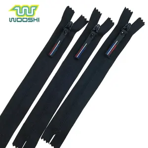 Puller Nylon Reverse Coil Reversible Zipper with Rubber Free Customized Factory Price 3# 5# Nylon Sustainable Fast Delivery